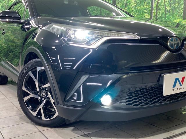 TOYOTA C-HR 2017 Image 31