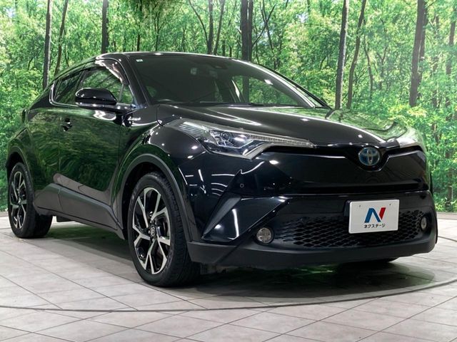 TOYOTA C-HR 2017 Image 31