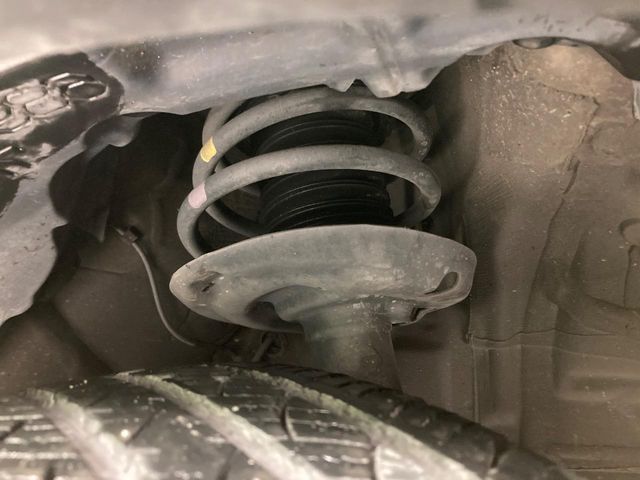 TOYOTA C-HR 2017 Image 31