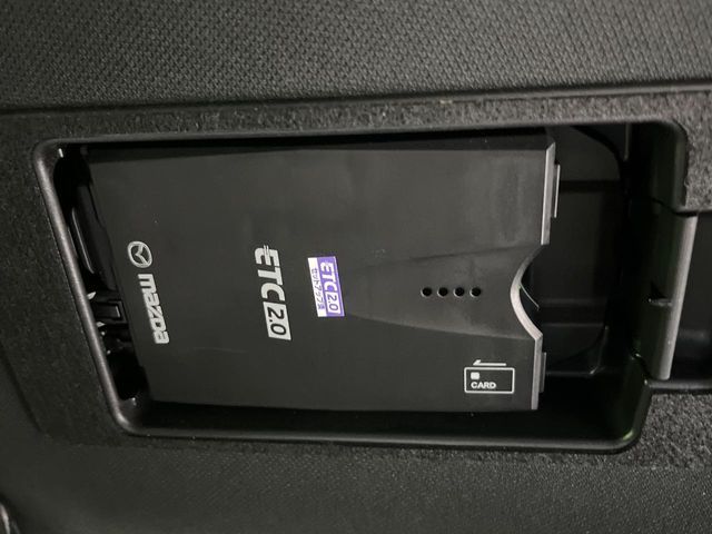 MAZDA CX-8 2018 Image 31