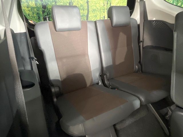 TOYOTA SIENTA HYBRID 2020 Image 31