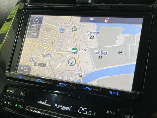 TOYOTA PRIUS 2017 Image 31