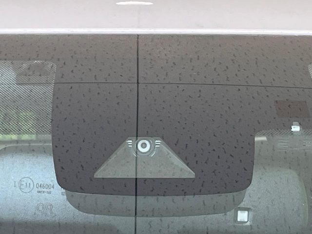 TOYOTA PRIUS 2017 Image 31