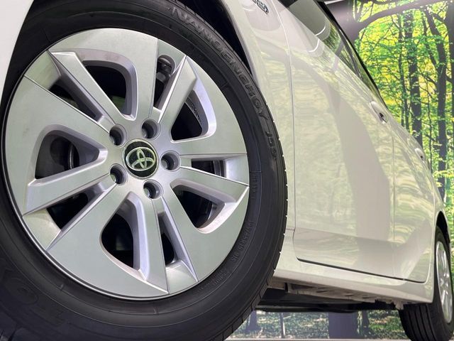 TOYOTA PRIUS 2017 Image 31