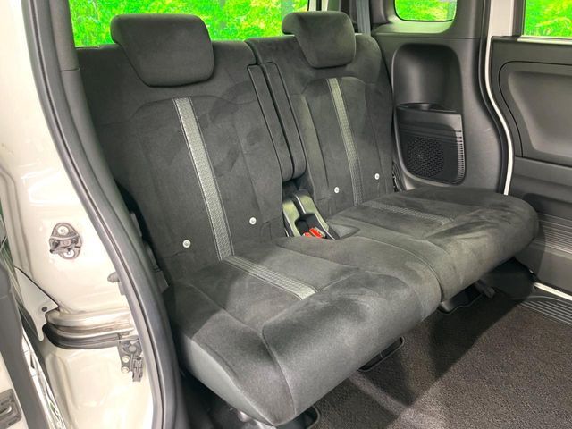 HONDA N BOX CUSTOM 2022 Image 31