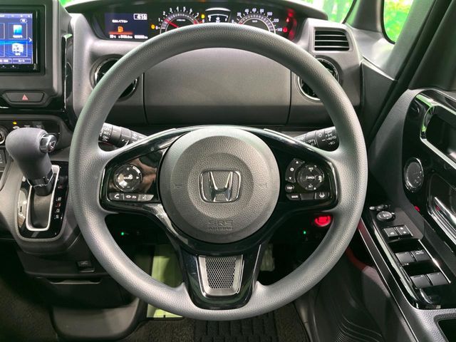 HONDA N BOX CUSTOM 2022 Image 31