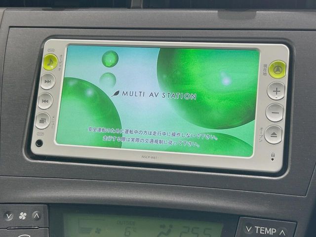 TOYOTA PRIUS 2011 Image 31