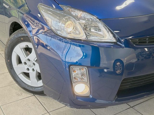 TOYOTA PRIUS 2011 Image 31