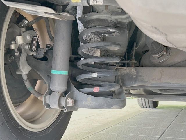 TOYOTA PRIUS 2011 Image 31