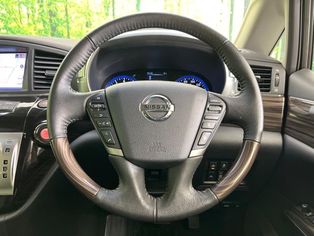 NISSAN ELGRAND  4WD 2019 Image 31