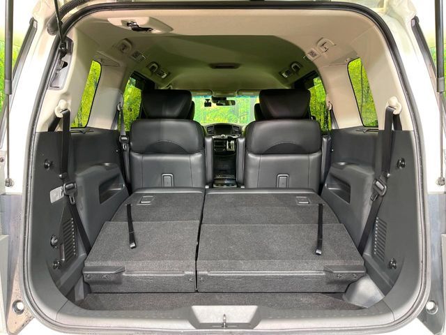 NISSAN ELGRAND  4WD 2019 Image 31