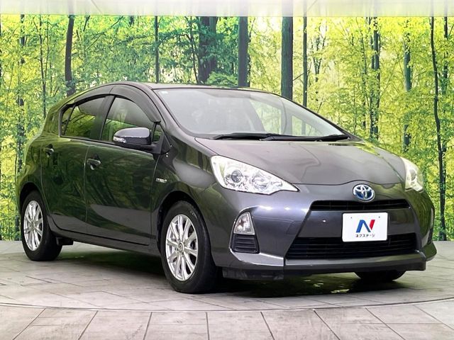 TOYOTA AQUA 2013 Image 31