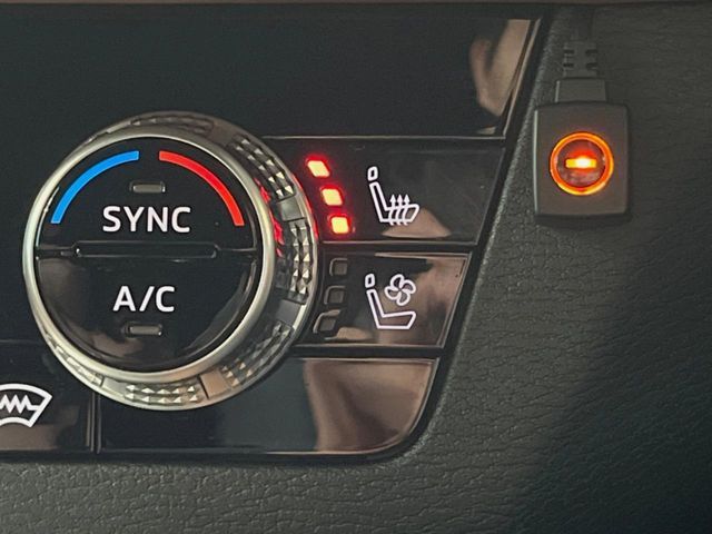 MITSUBISHI OUTLANDER PHEV 2025 Image 31