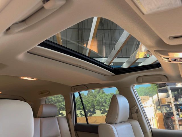 TOYOTA LANDCRUISER PRADO 2023 Image 31