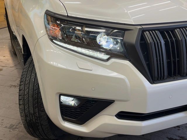 TOYOTA LANDCRUISER PRADO 2023 Image 31