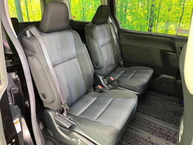 TOYOTA VOXY 4WD 2016 Image 31