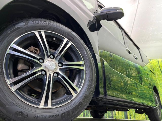 TOYOTA VOXY 4WD 2016 Image 31