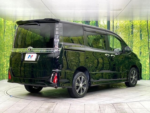 TOYOTA VOXY 4WD 2016 Image 31