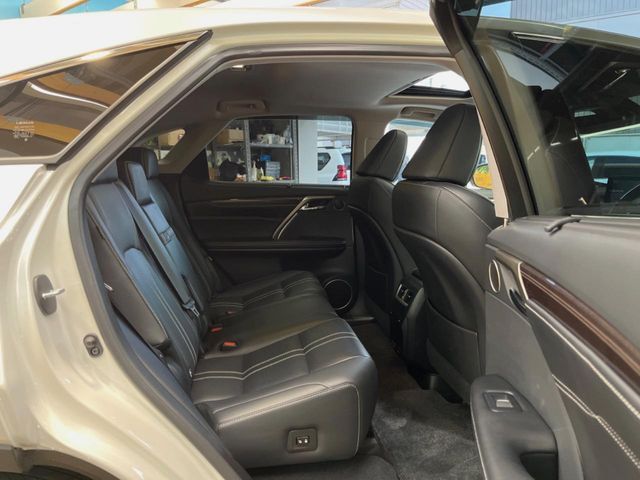 TOYOTA LEXUS RX450H 2WD 2020 Image 31