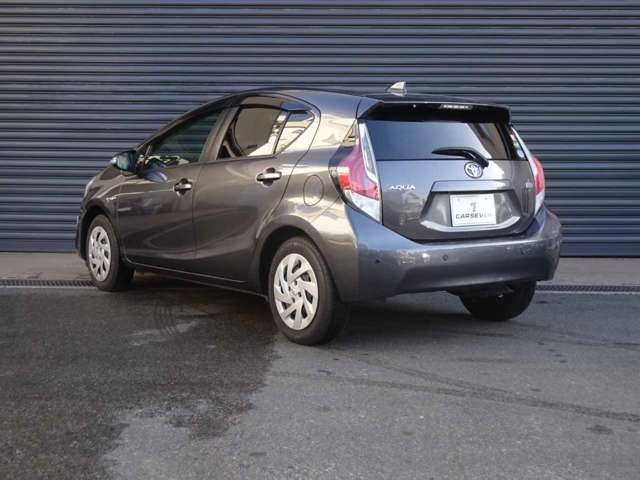 TOYOTA AQUA 2017 Image 31