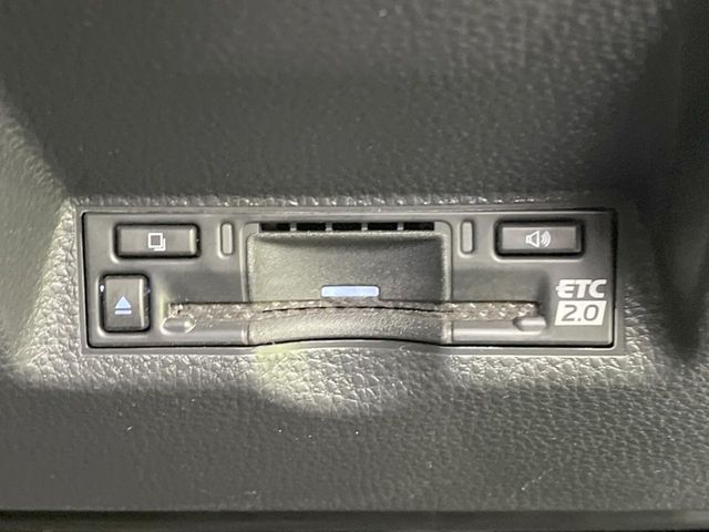 TOYOTA YARIS CROSS HYBRID 2025 Image 31