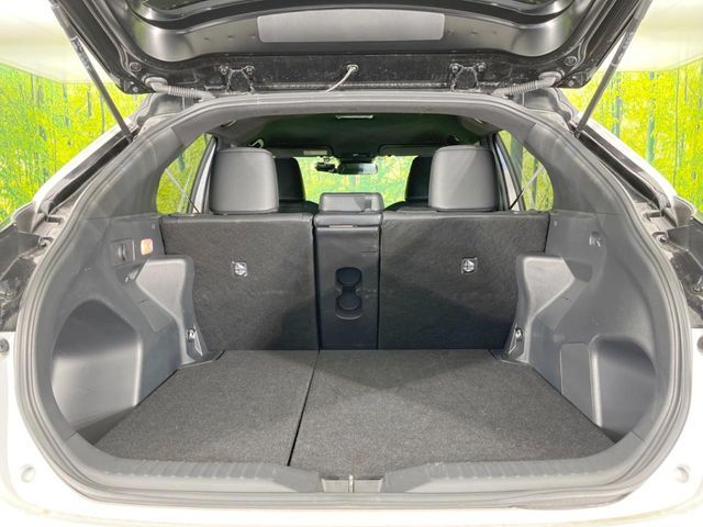 TOYOTA YARIS CROSS HYBRID 2025 Image 31