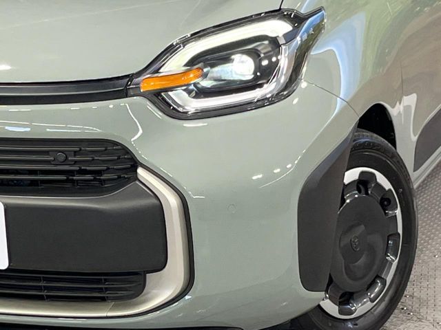 TOYOTA SIENTA HYBRID 2023 Image 31