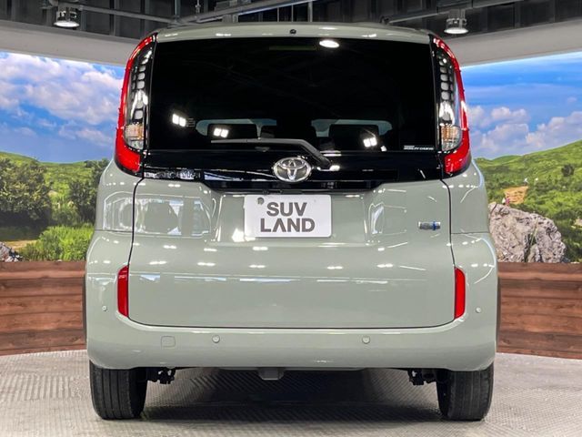 TOYOTA SIENTA HYBRID 2023 Image 31