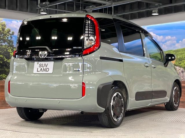 TOYOTA SIENTA HYBRID 2023 Image 31