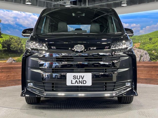 TOYOTA NOAH HYBRID 2025 Image 31