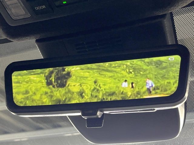 TOYOTA VOXY HYBRID 2026 Image 31