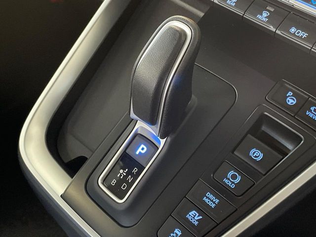 TOYOTA VOXY HYBRID 2026 Image 31