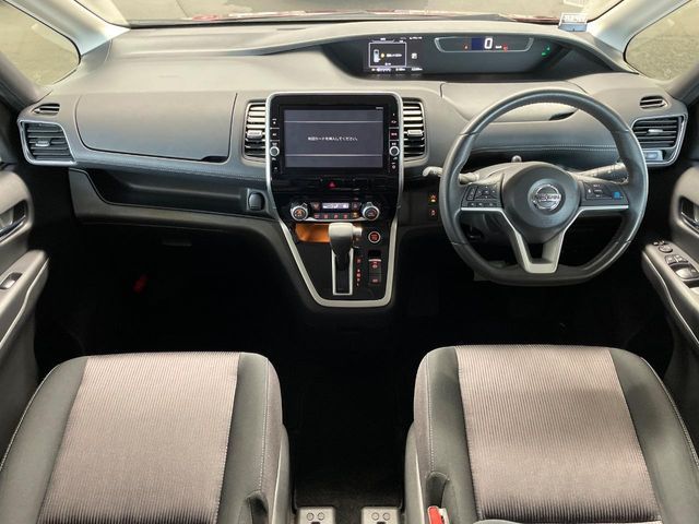 NISSAN SERENA  S-HYBRID 2016 Image 31