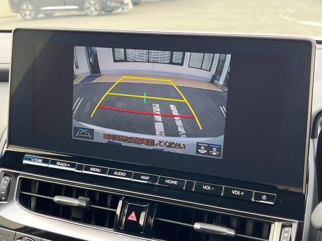 TOYOTA CROWN SEDAN HYBRID 2022 Image 31