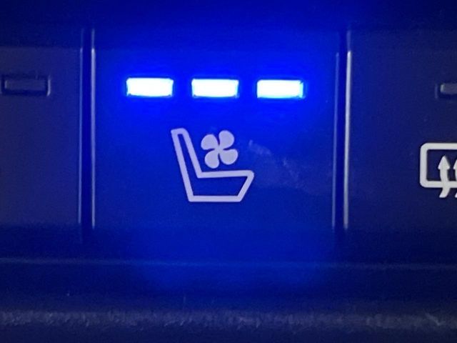 MAZDA CX-60 2023 Image 31