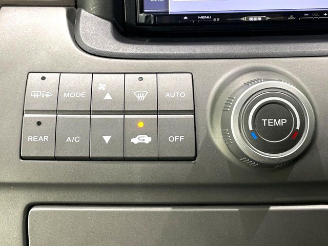 HONDA STEPWAGON 2006 Image 31