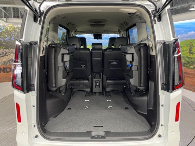 NISSAN SERENA  WG 2025 Image 31