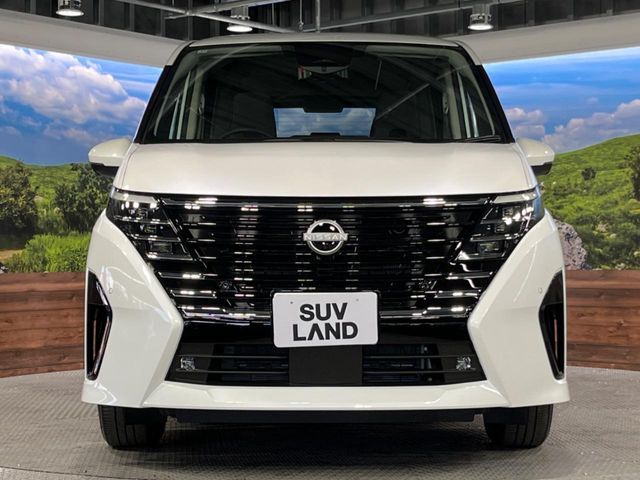 NISSAN SERENA  WG 2025 Image 31