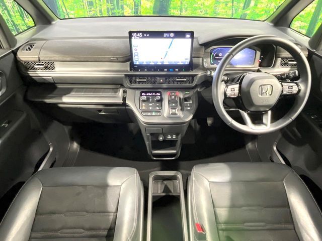 HONDA STEPWAGON E:HEV SPAD 2023 Image 31