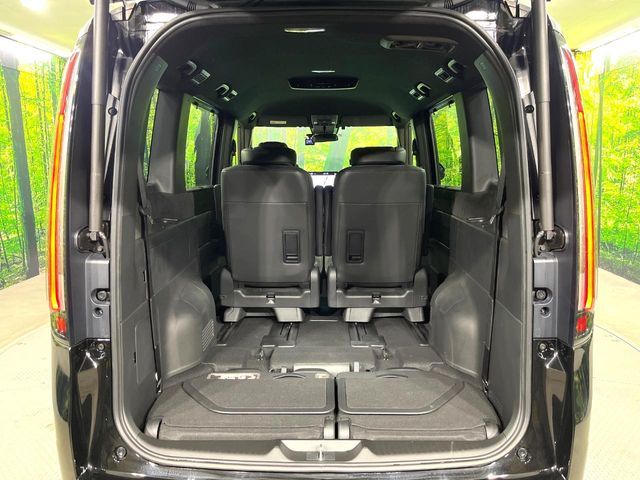 HONDA STEPWAGON E:HEV SPAD 2023 Image 31