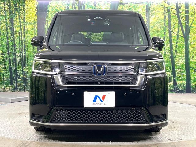 HONDA STEPWAGON E:HEV SPAD 2023 Image 31