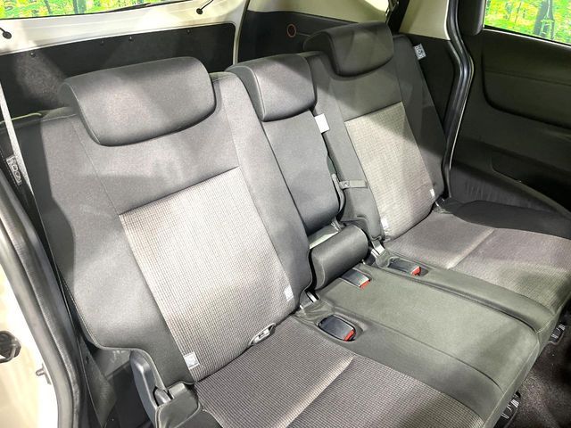 TOYOTA SIENTA HYBRID 2019 Image 31