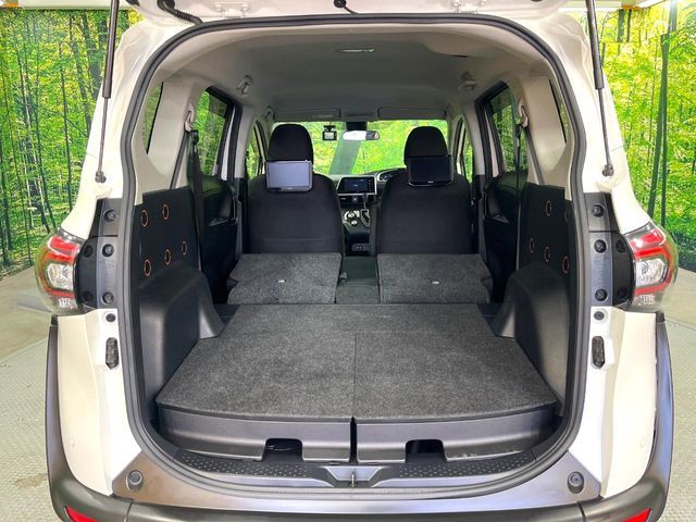 TOYOTA SIENTA HYBRID 2019 Image 31