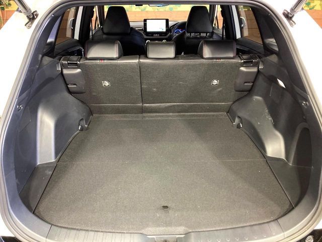 TOYOTA RAV4 PHV 2023 Image 31