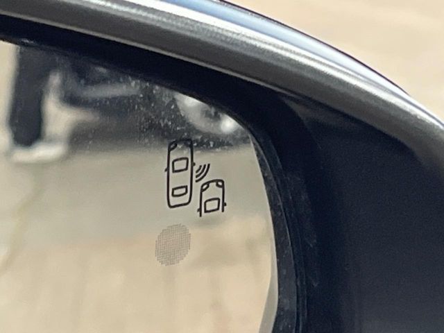 PEUGEOT 5008 2021 Image 31