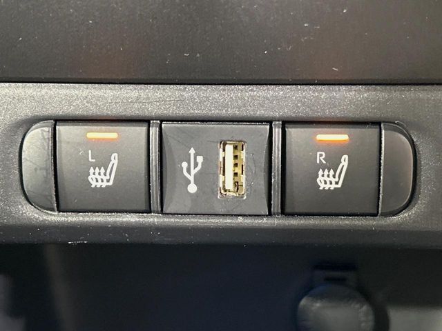 TOYOTA YARIS 2021 Image 31