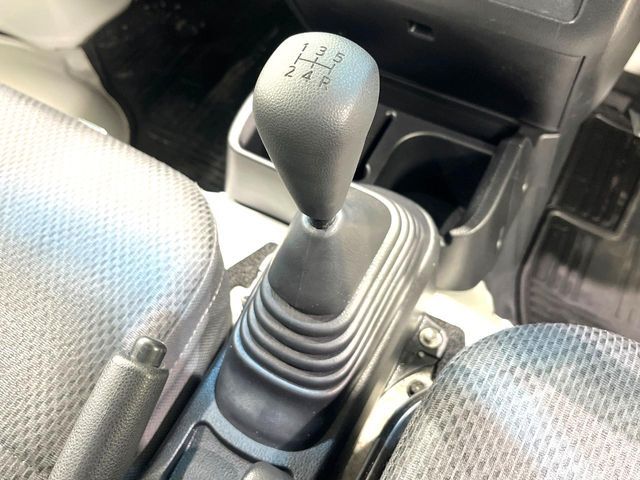 DAIHATSU HIJET TRUCK 4WD 2019 Image 31