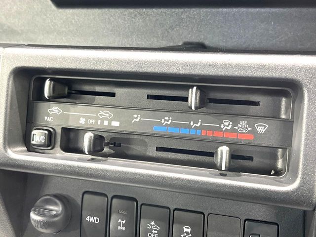 DAIHATSU HIJET TRUCK 4WD 2019 Image 31