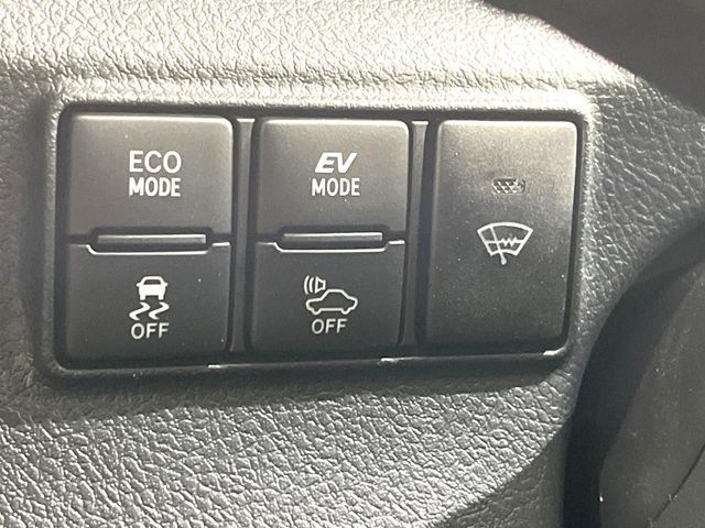 TOYOTA SIENTA HYBRID 2015 Image 31