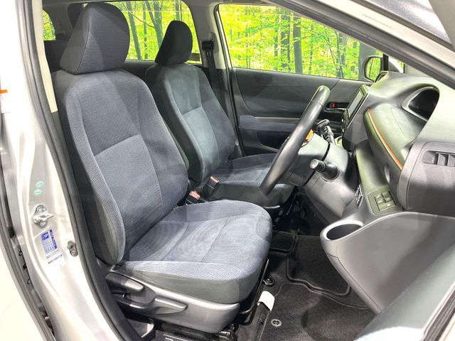 TOYOTA SIENTA HYBRID 2015 Image 31